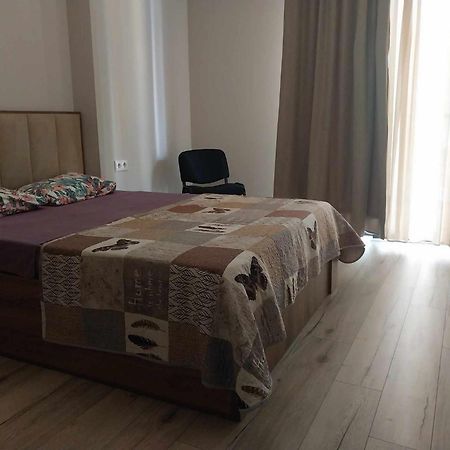 Sol'S M2 White Modern Apartments Tiflis Exterior foto